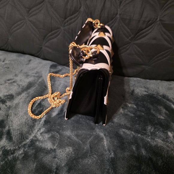 Ebony & Ivory Rivet Bag - Picture 4 of 7